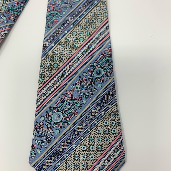 ADAMS ROW Men’s Multicolored 100% Silk Necktie H5 - Picture 2 of 3